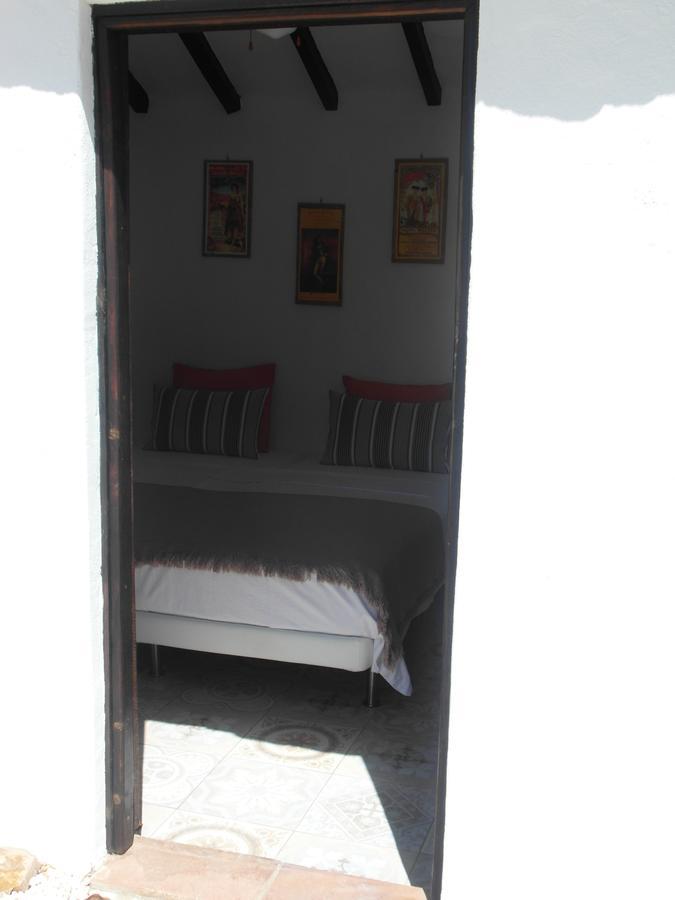 Casa El Chorro Bed & Breakfast Exterior photo